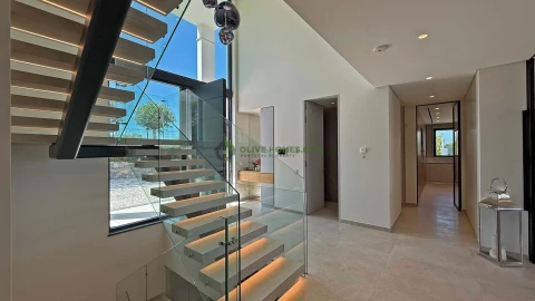 Moradia T5 para Venda em Loule (São Clemente)