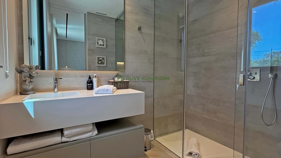 Moradia T5 para Venda em Loule (São Clemente) Foto 96