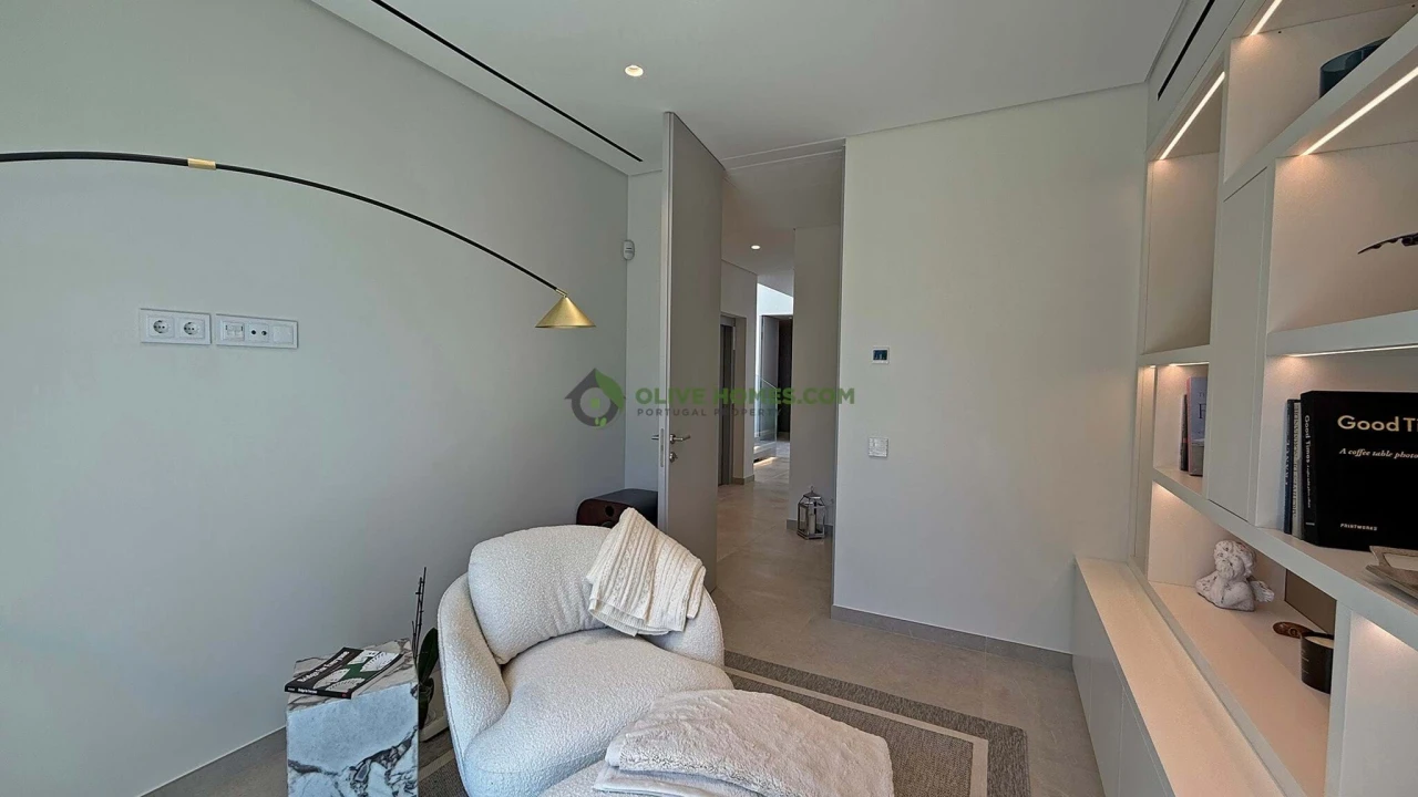 Moradia T5 para Venda em Loule (São Clemente) Foto 115