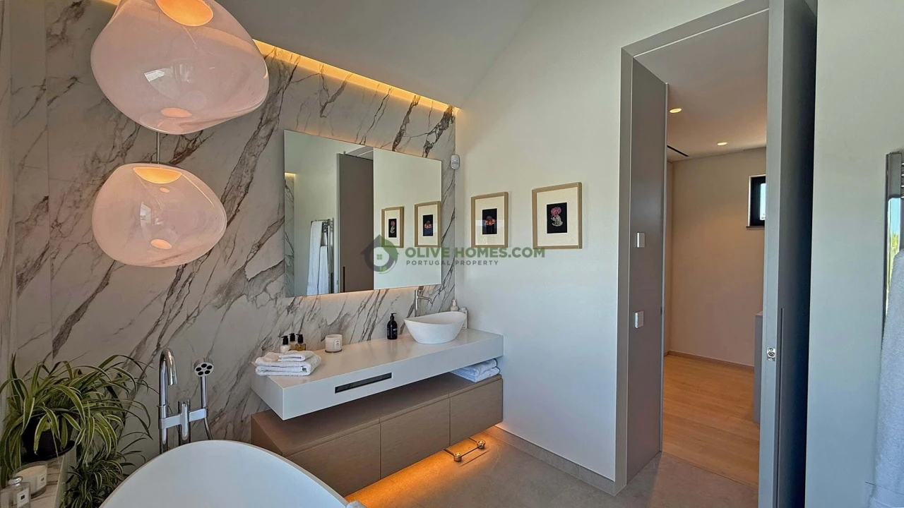 Moradia T5 para Venda em Loule (São Clemente) Foto 66