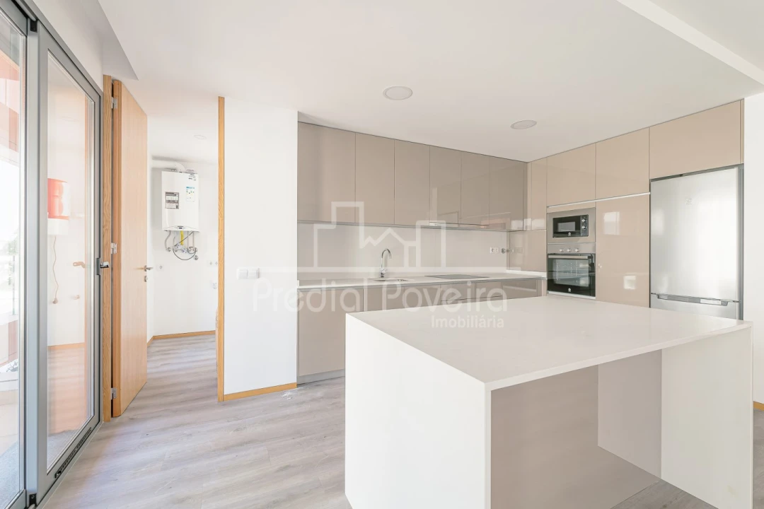 Apartamento T3 para Venda em Póvoa de Varzim, Beiriz e Argivai Foto 3