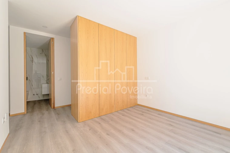 Apartamento T3 para Venda em Póvoa de Varzim, Beiriz e Argivai Foto 10