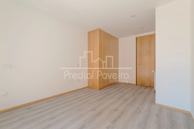 Apartamento T3 para Venda em Póvoa de Varzim, Beiriz e Argivai Foto 16