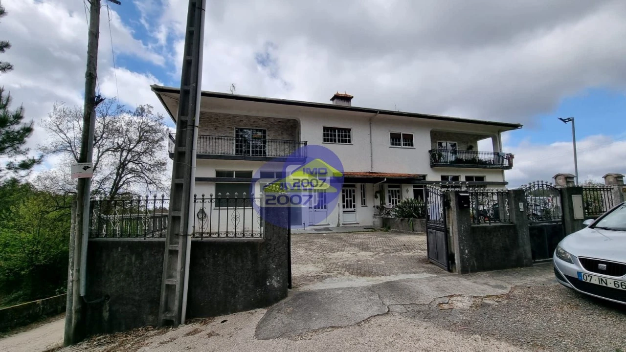 Apartamento T3 para Venda em Carregosa Foto 7