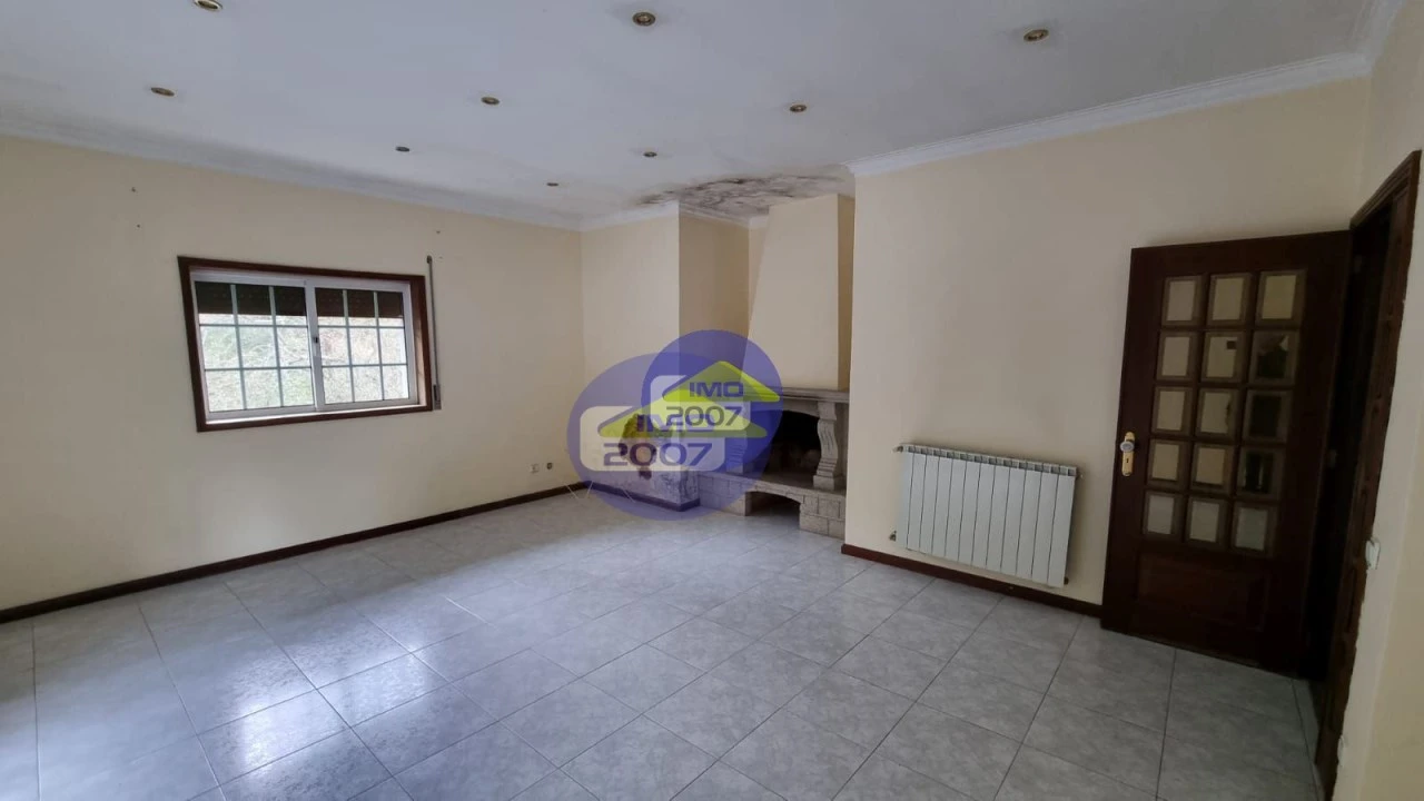 Apartamento T3 para Venda em Carregosa Foto 13