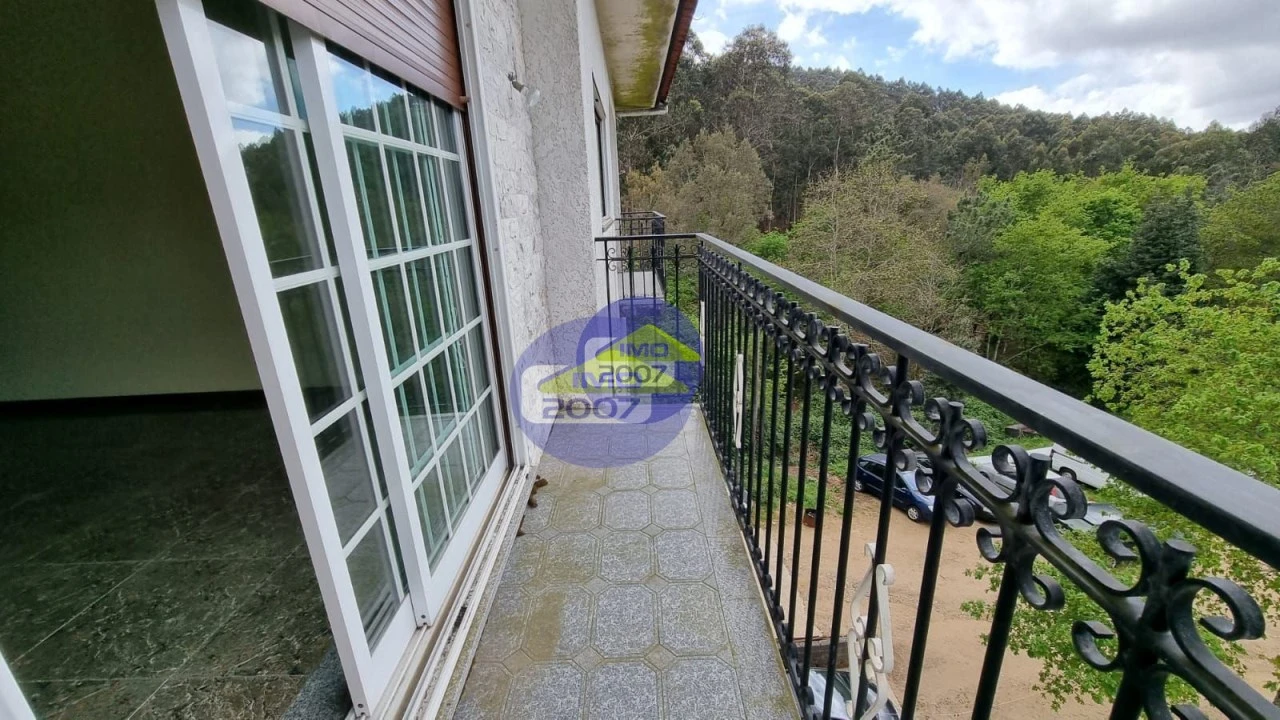 Apartamento T3 para Venda em Carregosa Foto 15