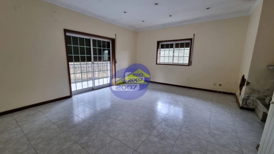 Apartamento T3 para Venda em Carregosa Foto 14
