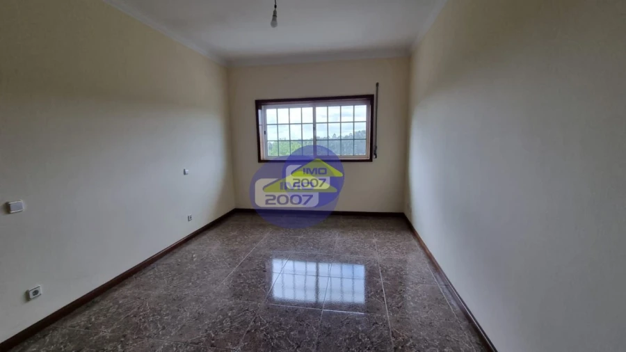 Apartamento T3 para Venda em Carregosa Foto 19