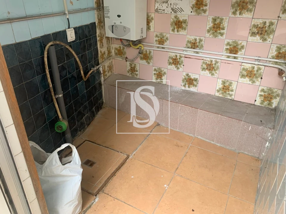 Negócio para Venda em Areosa Foto 19