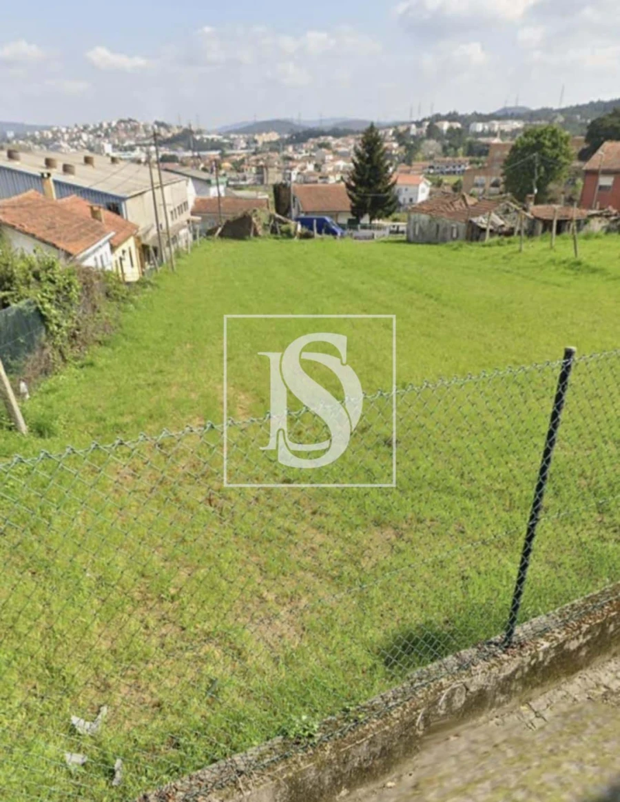 Terreno para Venda em Alfena