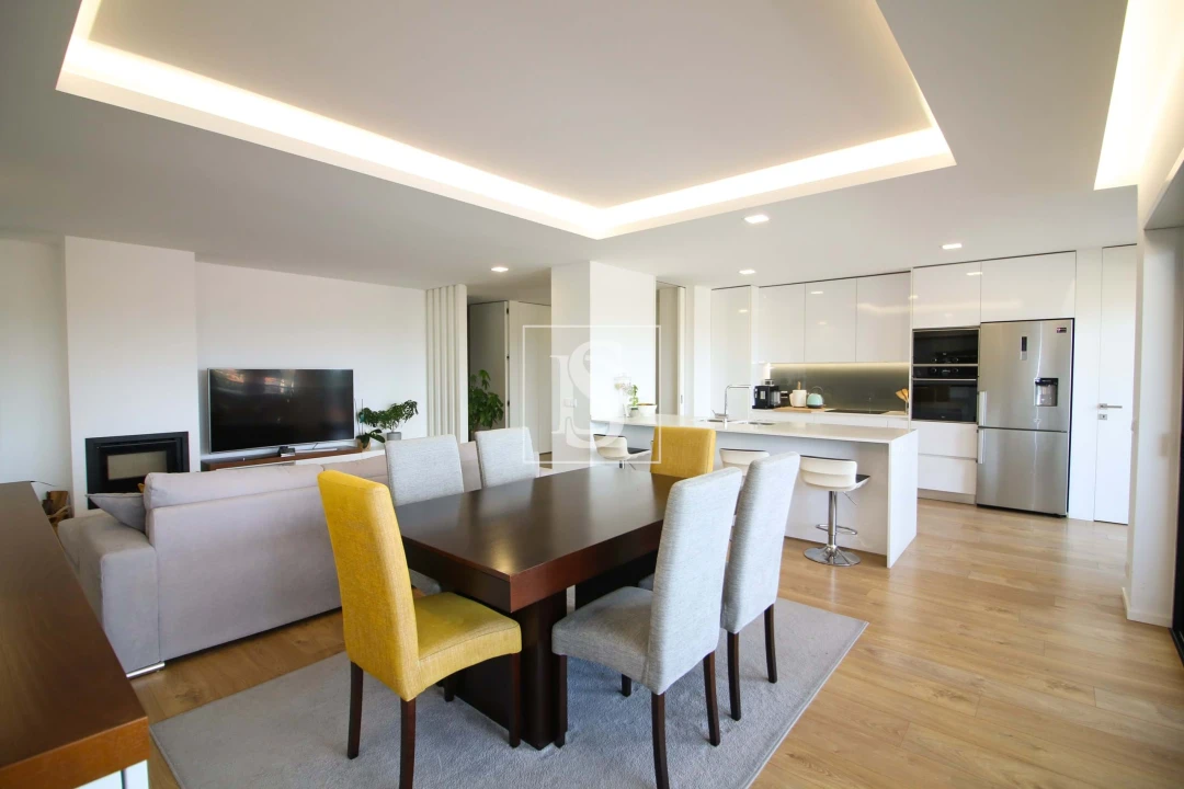 Apartamento T3 para Venda em Ferreiros e Gondizalves Foto 7