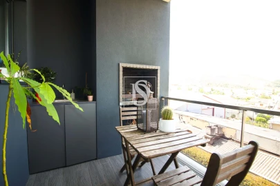 Apartamento T3 para Venda em Ferreiros e Gondizalves