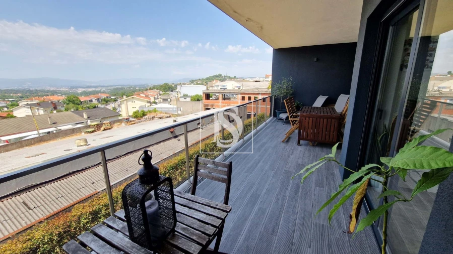 Apartamento T3 para Venda em Ferreiros e Gondizalves Foto 31