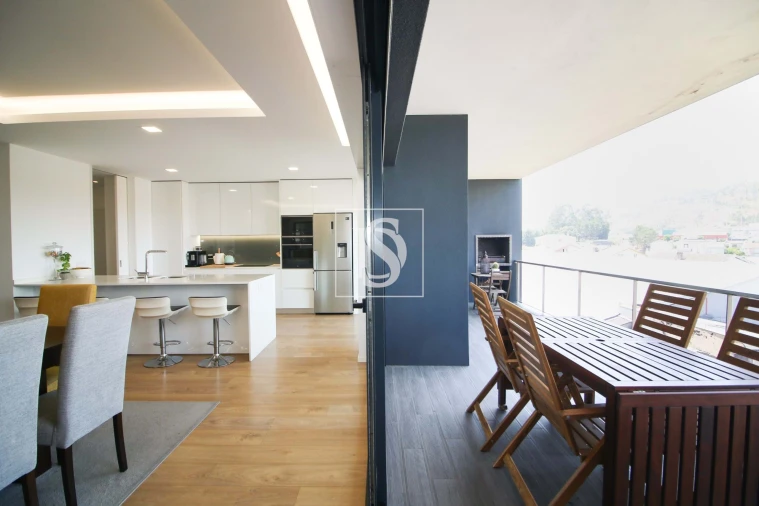 Apartamento T3 para Venda em Ferreiros e Gondizalves Foto 11