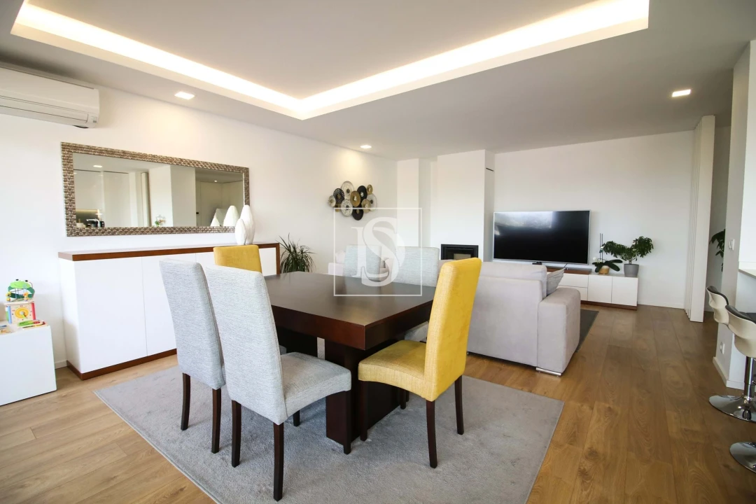 Apartamento T3 para Venda em Ferreiros e Gondizalves Foto 9