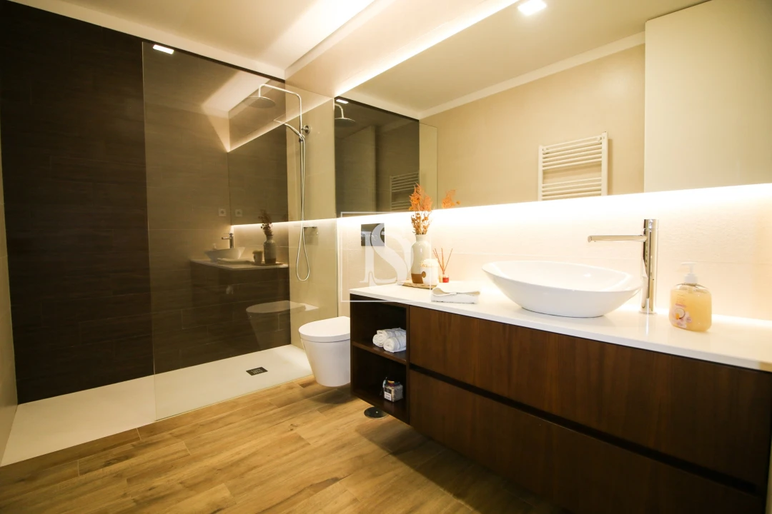 Apartamento T3 para Venda em Ferreiros e Gondizalves Foto 27
