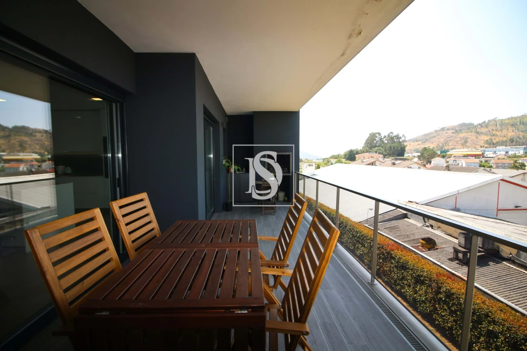 Apartamento T3 para Venda em Ferreiros e Gondizalves Foto 14