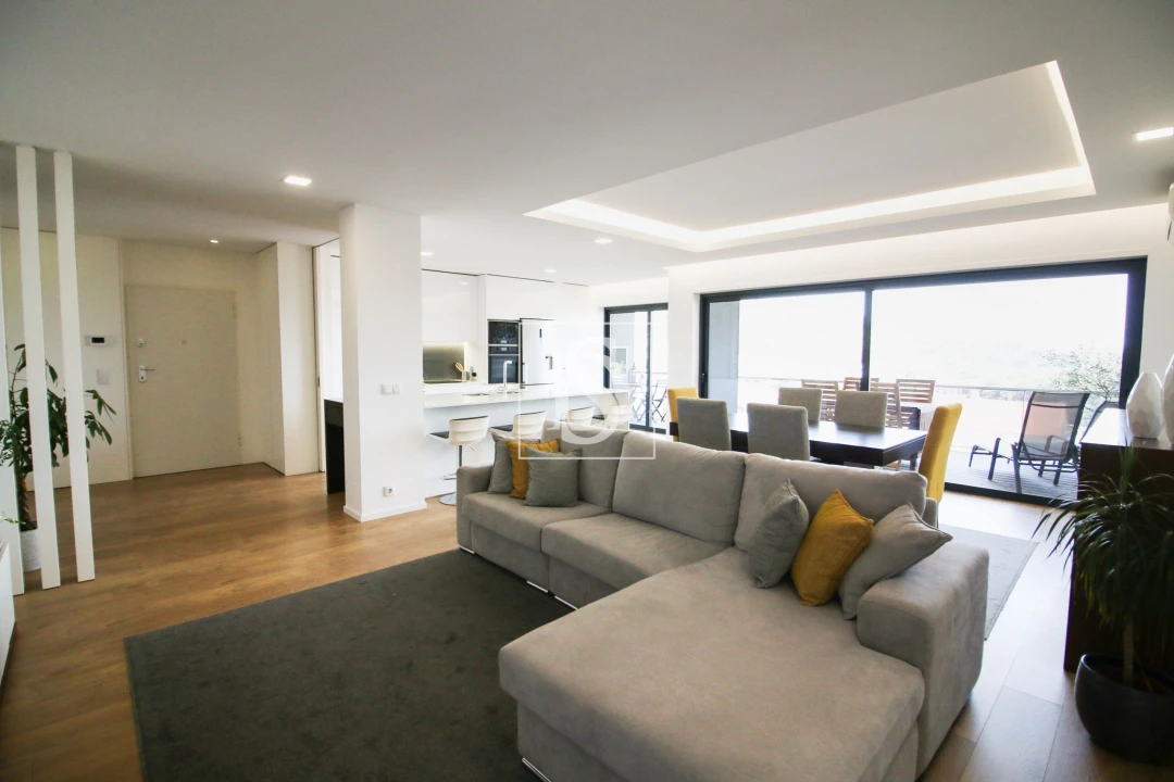 Apartamento T3 para Venda em Ferreiros e Gondizalves Foto 4