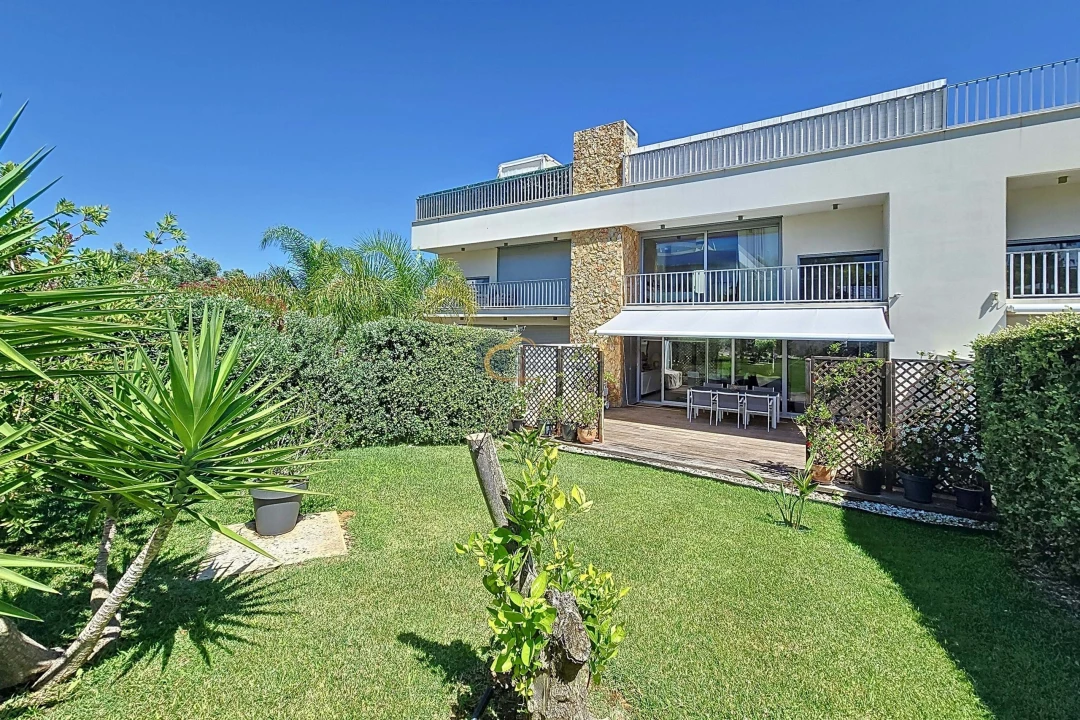 Moradia T3 para Venda em Albufeira e Olhos de Água Foto 18