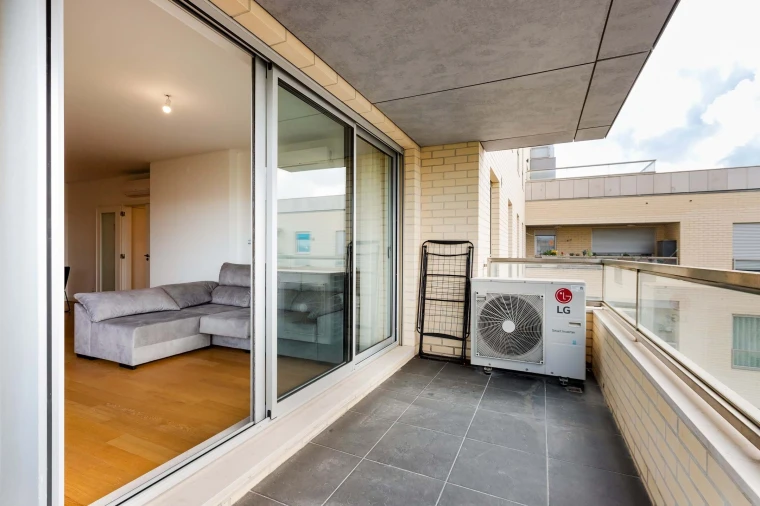 Apartamento T3 para Arrendamento em Lumiar Foto 26