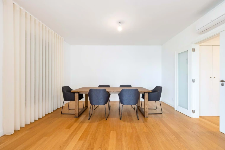 Apartamento T3 para Arrendamento em Lumiar Foto 11