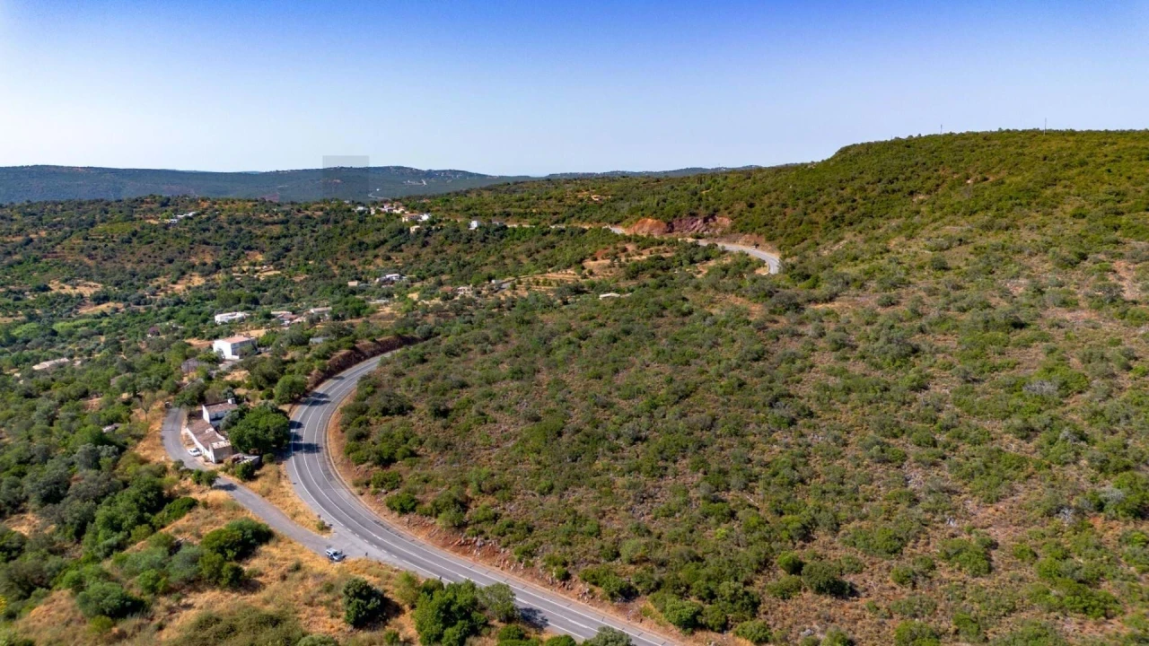 Terreno para Venda em Salir Foto 14