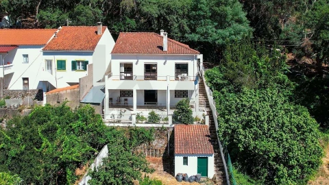 Moradia T3 para Venda em Monchique