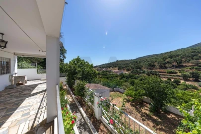 Moradia T3 para Venda em Monchique