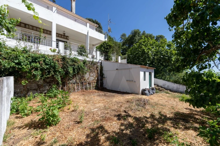 Moradia T3 para Venda em Monchique Foto 7