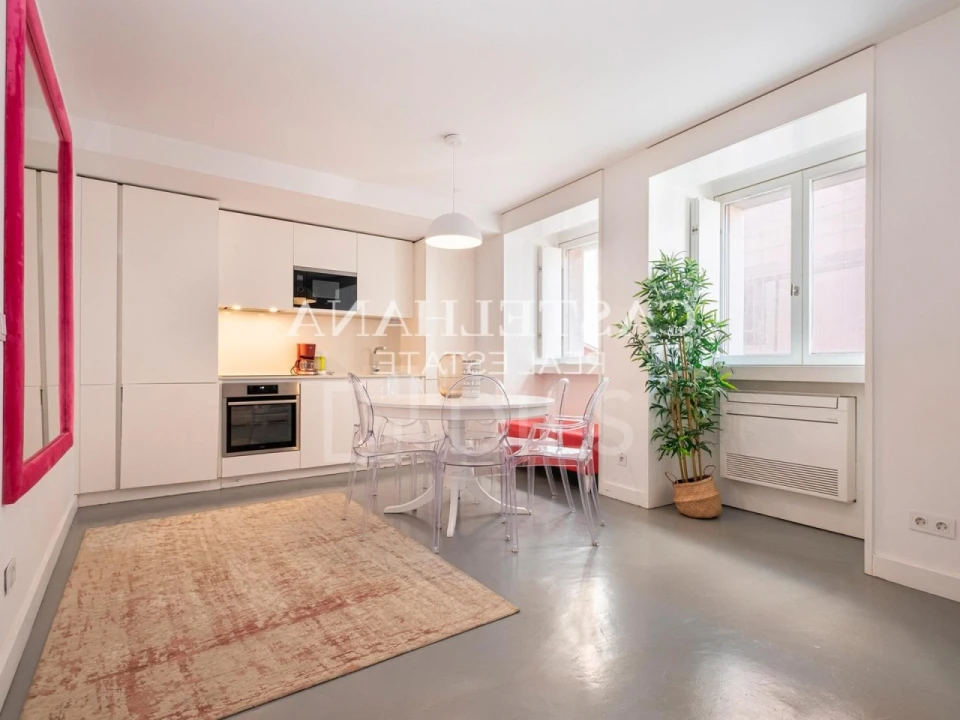 Apartamento T2 para Venda em Arroios Foto 12