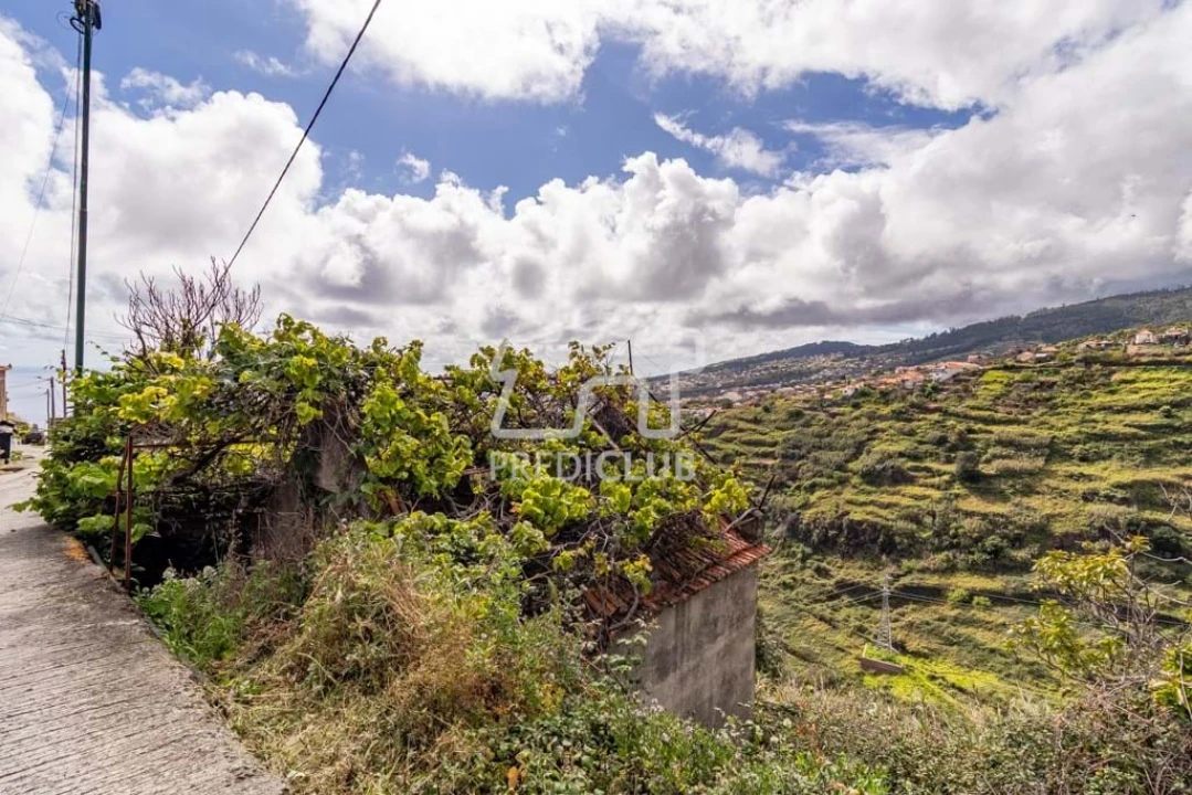 Moradia T3 para Venda em Calheta Foto 24