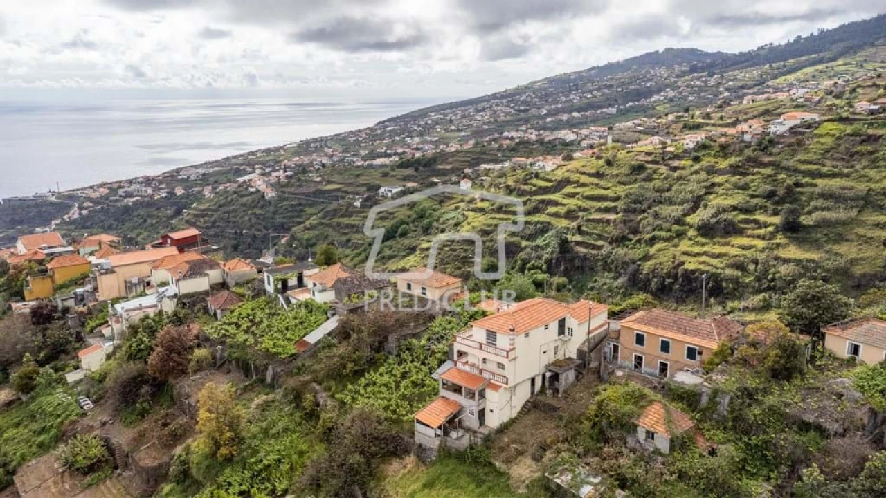 Moradia T3 para Venda em Calheta Foto 6