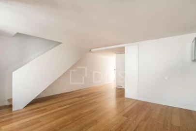 Apartamento T2 para Venda em Santa Maria Maior
