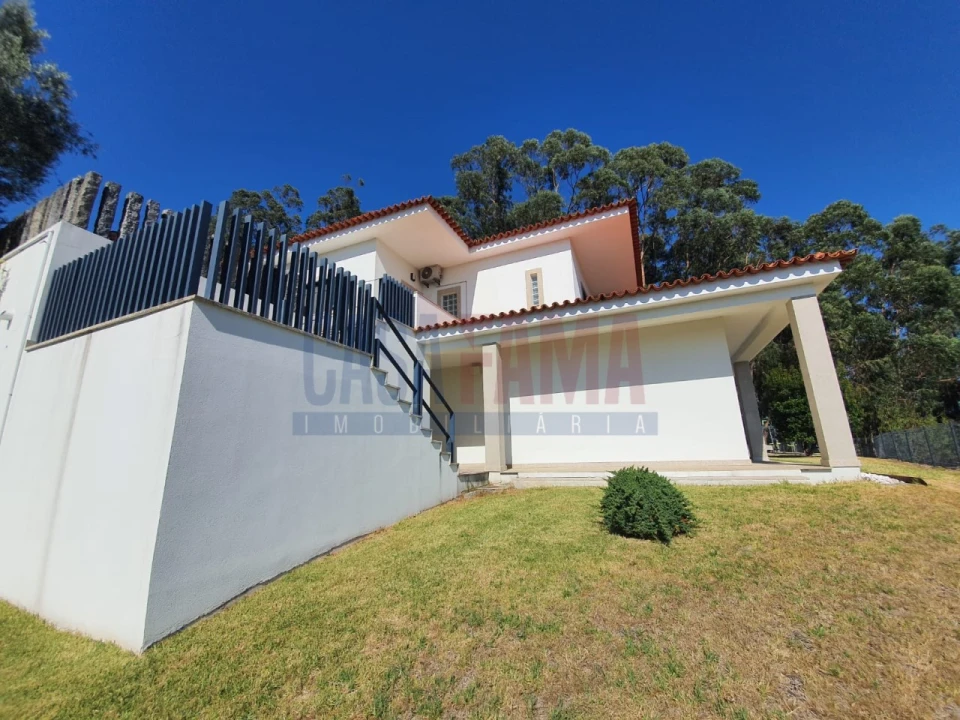 Moradia T3 para Venda em Gavião Foto 4