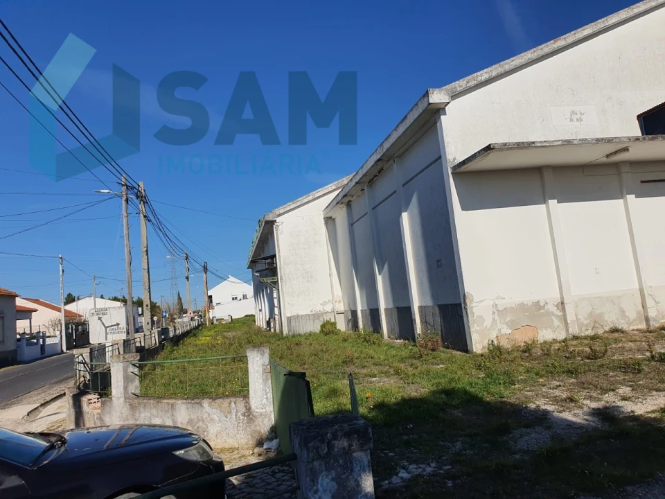 Armazém para Venda em Alcanhões Foto 15