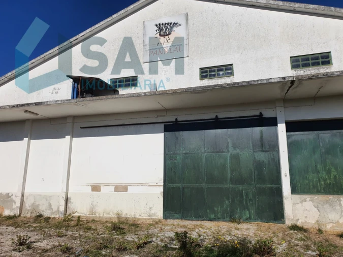 Armazém para Venda em Alcanhões Foto 16
