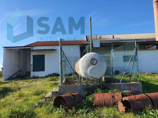 Armazém para Venda em Alcanhões Foto 20