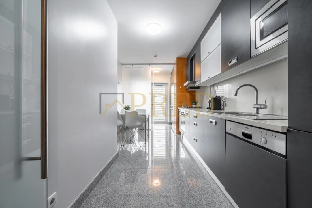 Apartamento T3 para Venda em Santa Marinha e São Pedro da Afurada Foto 8