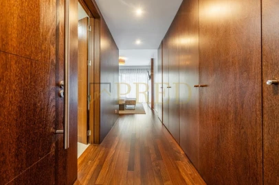 Apartamento T3 para Venda em Santa Marinha e São Pedro da Afurada