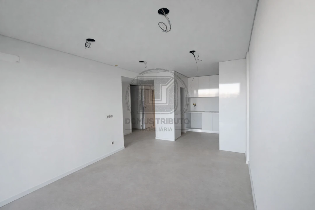 Apartamento T1 para Venda em São Mamede de Infesta e Senhora da Hora Foto 2