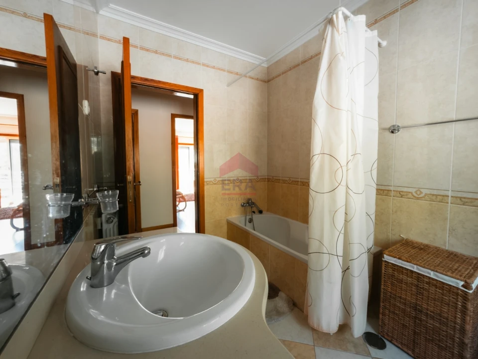 Moradia T0 para Venda em Manteigas (Santa Maria) Foto 26