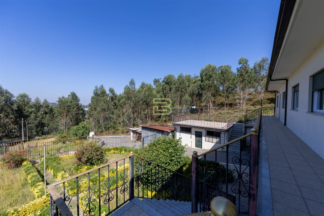 Quinta T5 para Venda em Alfena Foto 34