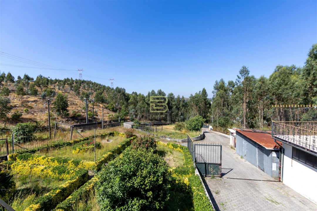 Quinta T5 para Venda em Alfena Foto 35