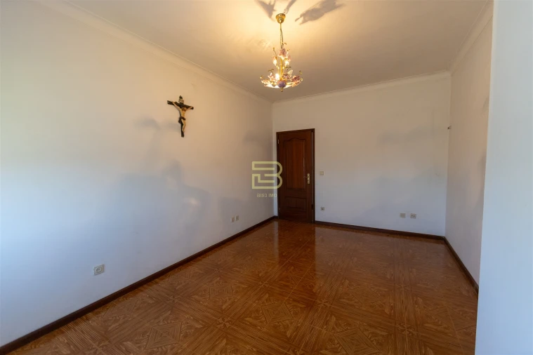 Quinta T5 para Venda em Alfena Foto 18