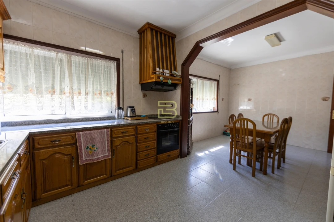 Quinta T5 para Venda em Alfena Foto 9