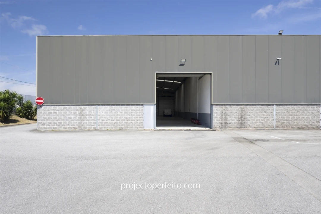 Armazém para Venda em Ovar, São João, Arada e São Vicente de Pereira Jusã Foto 11