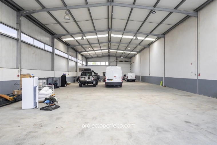 Armazém para Venda em Ovar, São João, Arada e São Vicente de Pereira Jusã Foto 4