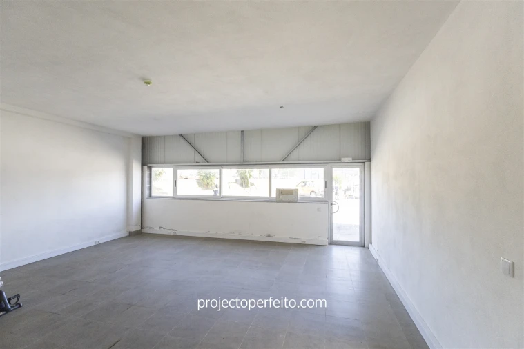 Armazém para Venda em Ovar, São João, Arada e São Vicente de Pereira Jusã Foto 8