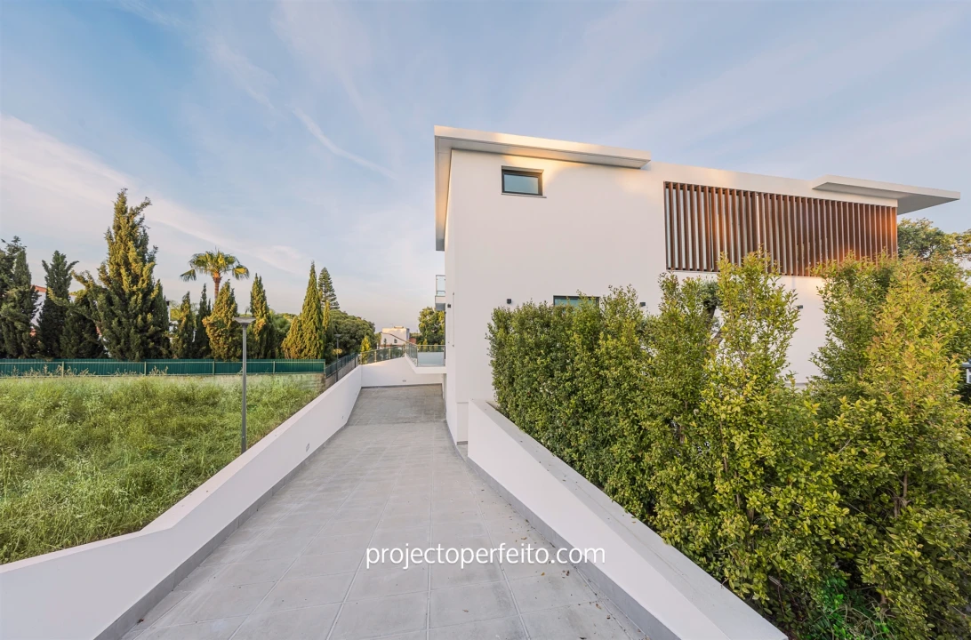 Moradia T4 para Venda em Albufeira e Olhos de Água Foto 69