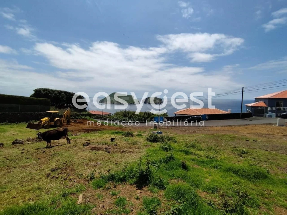 Terreno para Venda em Feteira Foto 3